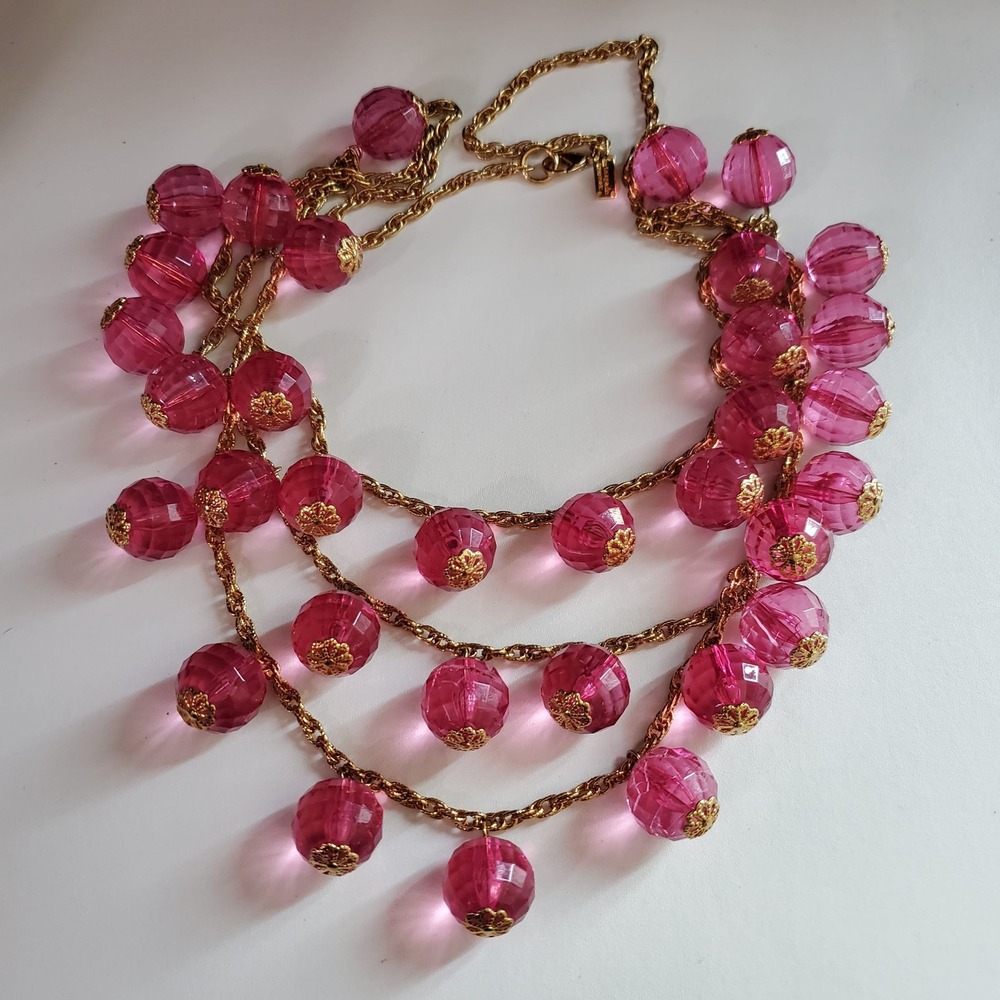 Kate Spade New York Pink Faceted Bead Triple Strand Statement Necklace Gold Tone - Picture 2 of 6